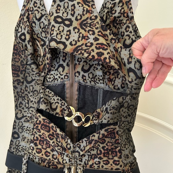 NWOT Pit Bull jeans Brazilian cheetah jean romper with removable inserts - Picture 6 of 10